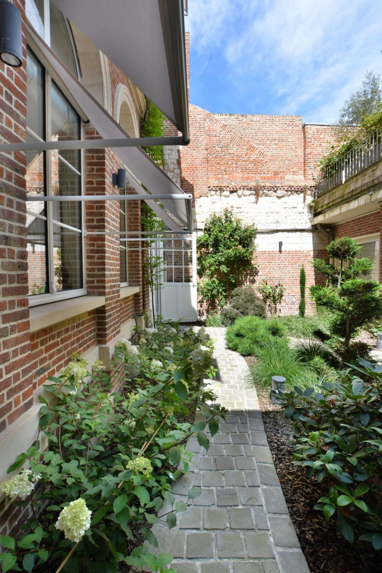 Cote Cathedrale Apartment *